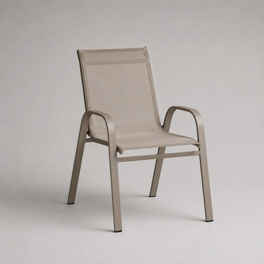 Sedia impilabile da esterno con braccioli in alluminio e rete beige e tortora, 56 x 68 x 91 cm